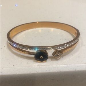 Elegant Rose Gold and Sparkling crystals Women's Bracelet